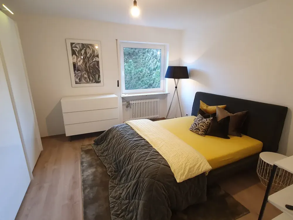 Home with 3.5 Rooms and Balcony in Karlsruhe