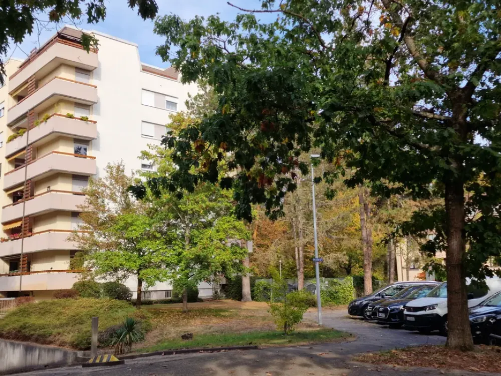 Home with 3.5 Rooms and Balcony in Karlsruhe