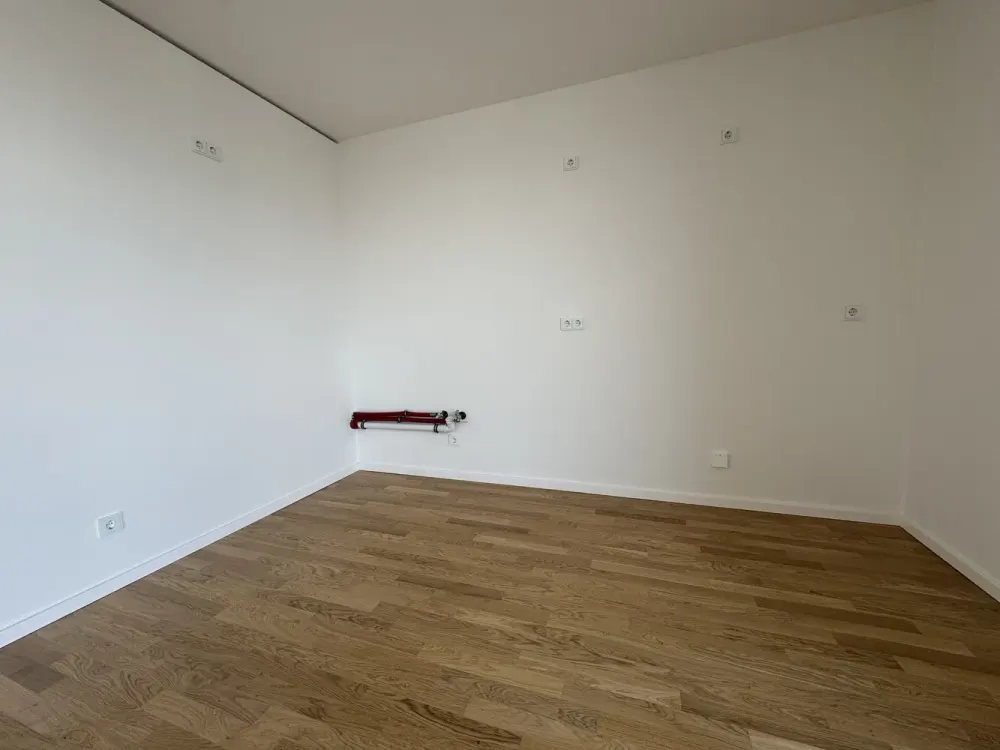 Opportunity: Affordable 4-Room Apartment in First Occupancy