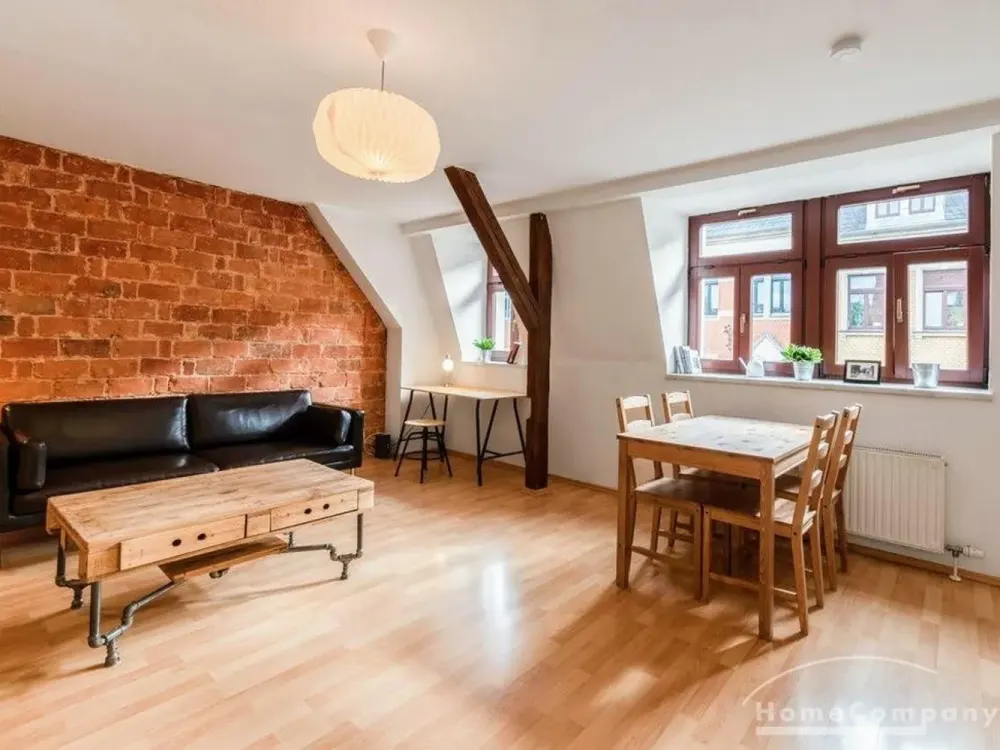 26621 HomeCompany Dresden Furnished 2-Room Apartment in Dresden-Neustadt max. 2 Persons