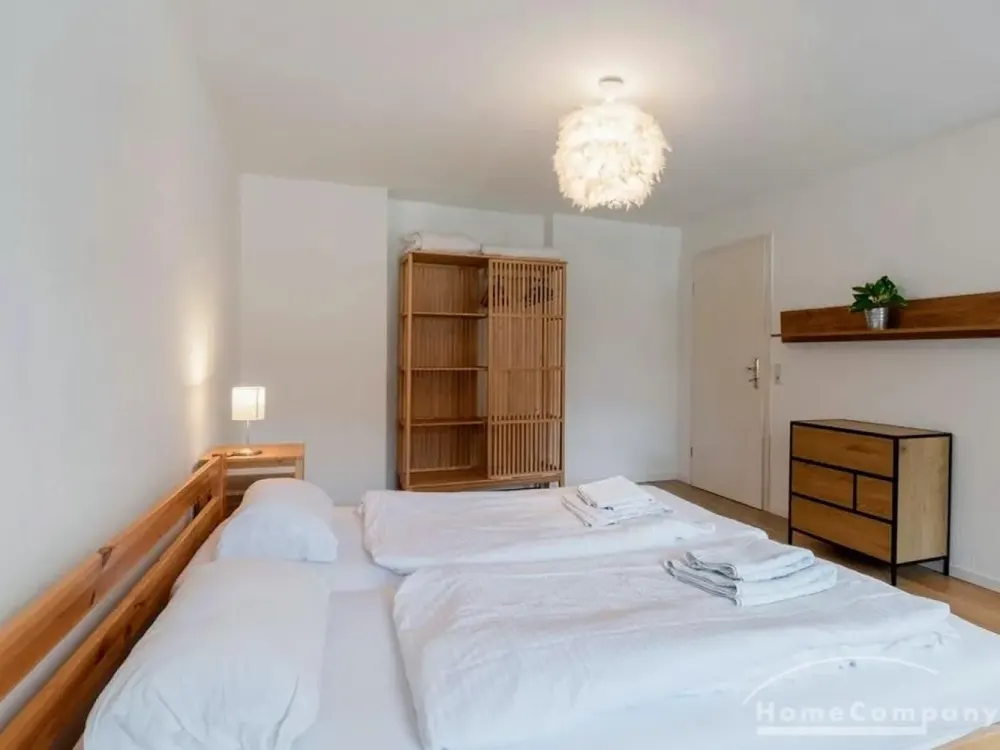 26621 HomeCompany Dresden Furnished 2-Room Apartment in Dresden-Neustadt max. 2 Persons
