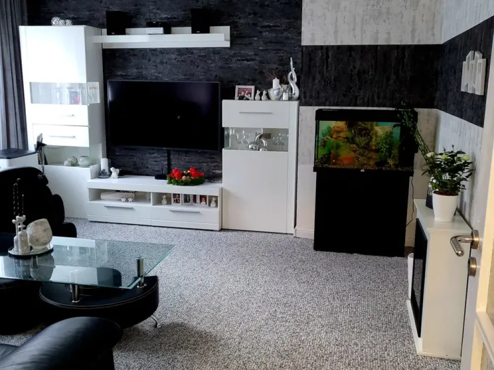 Geschmackvolle Wohnung mit drei Zimmern in Hannover