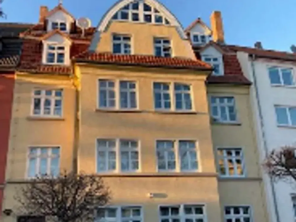 Holbeinstraße 5, 000-05