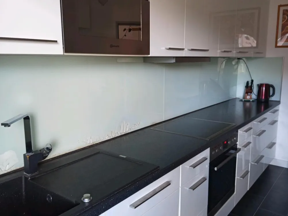 Nachmieter ab 1.11.26 gesucht,möblierte 3-ZimmerWohnung, ca 90 m²