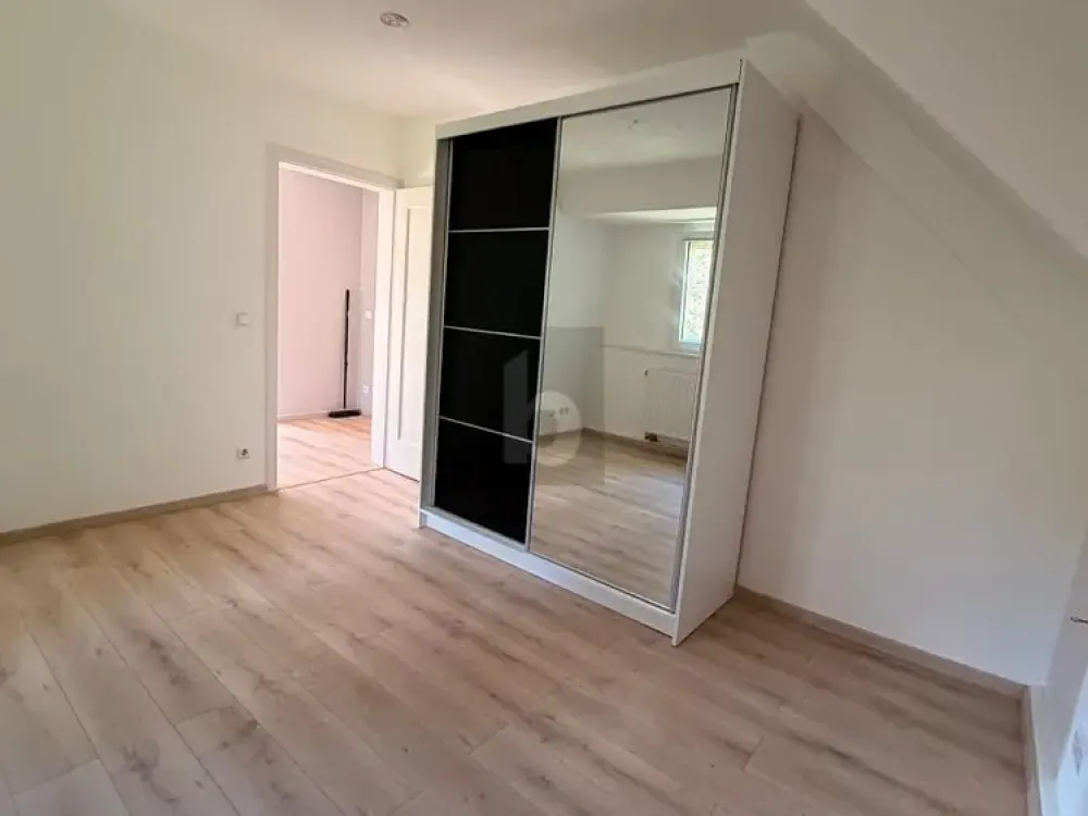 TOP LAGE MIT VIEL GRÜN
