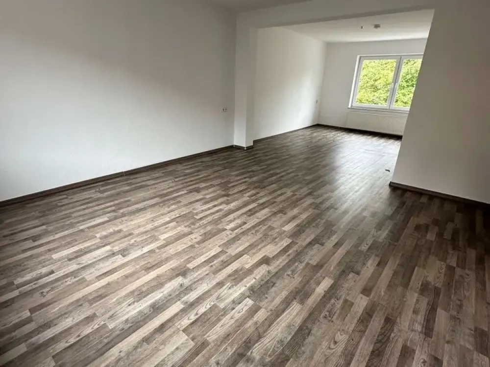 Beautiful 3.5-Room Apartment Near the City