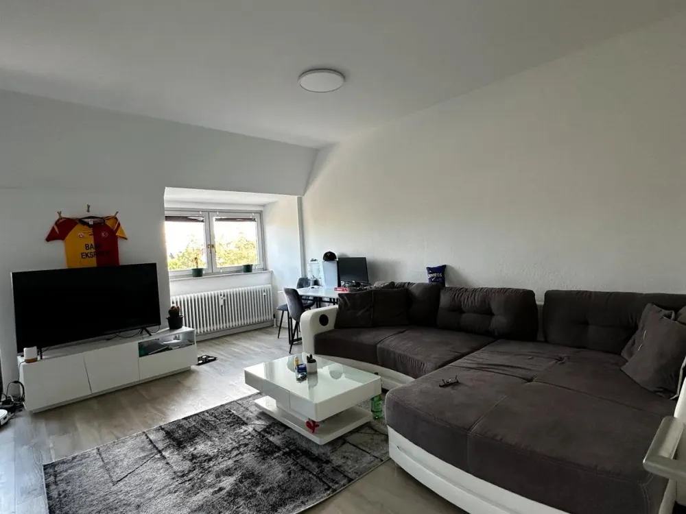 Möblierte 1,5-Zimmer-Wohnung