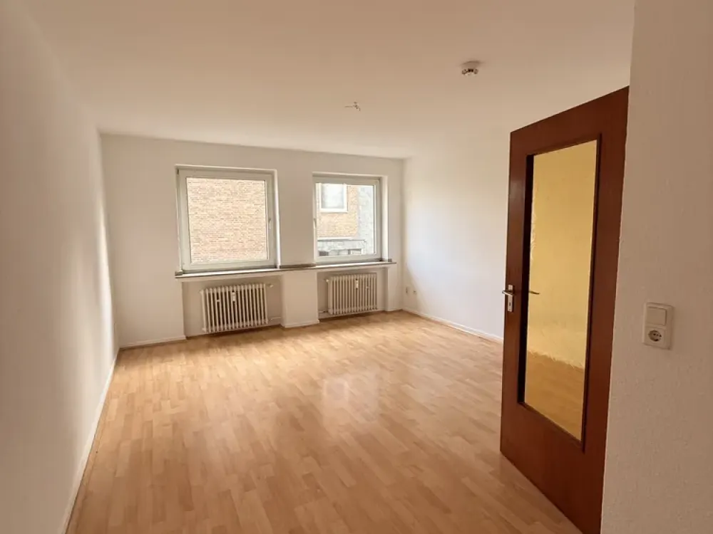 Helle 1-Zimmer Wohnung in Düsseldorf-Unterbach!