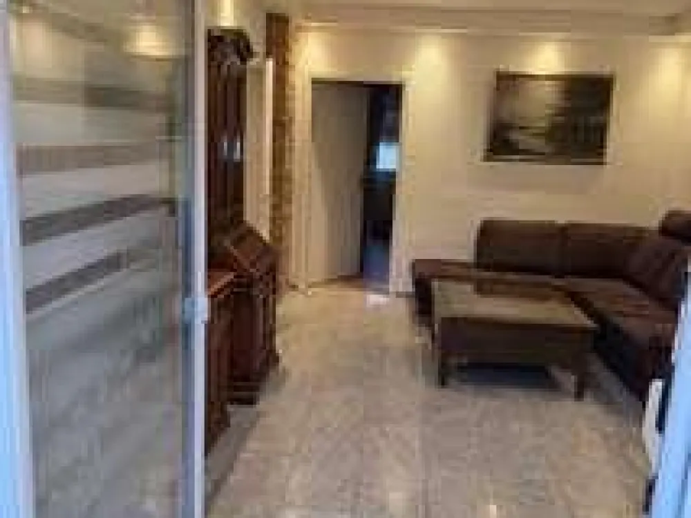 möblierte 2 Zimmer Wohnung Erdgeschoß mit Balkon