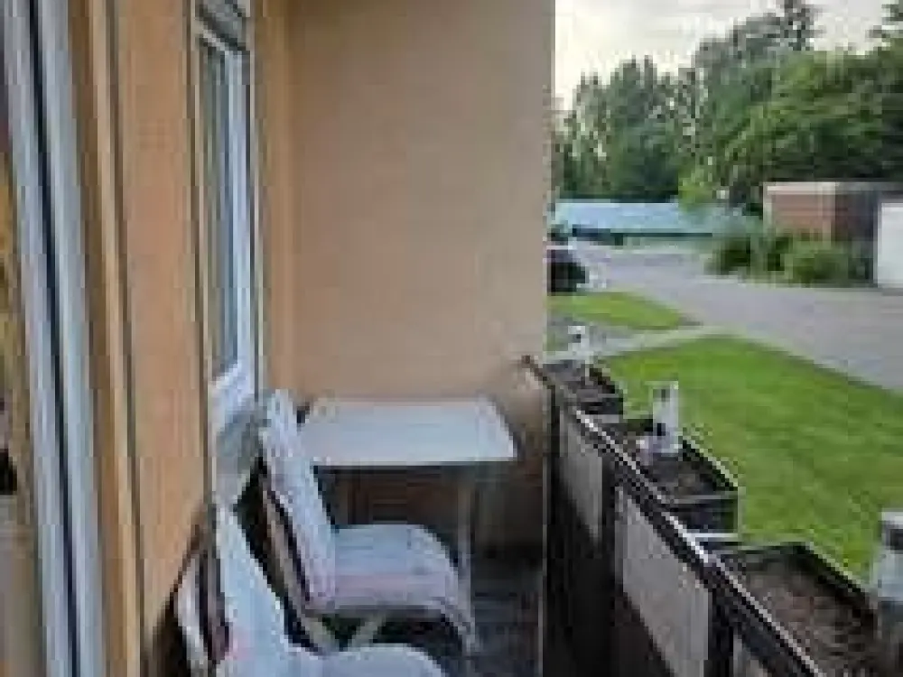 möblierte 2 Zimmer Wohnung Erdgeschoß mit Balkon