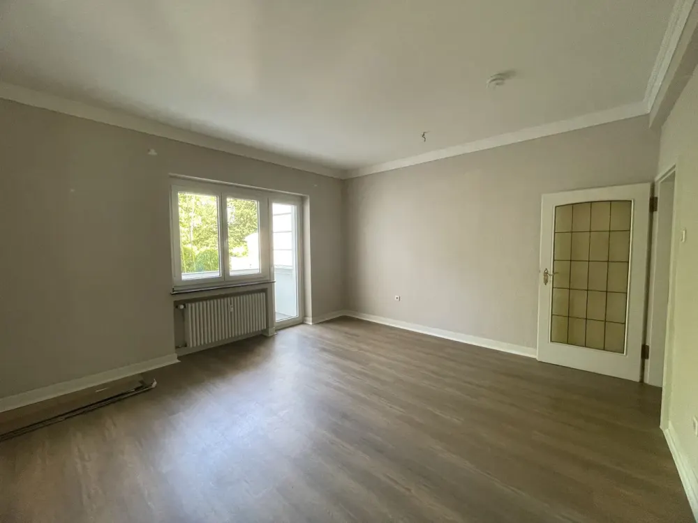 Gepflegtes Wohnen! Großzügige 2-Zimmer-Wohnung mit Balkon