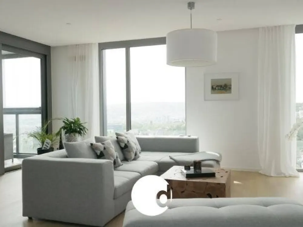 Außergewöhnliche 2,5-Zimmer-Wohnung mit tollem Ausblick im höchsten Wohnhaus Stuttgarts