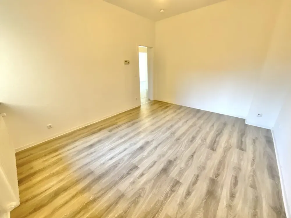 Schöne 2 Zimmerwohnung im Hochpaterre
