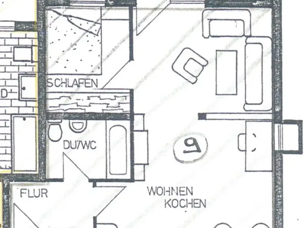 Kernsanierte 2 Zimmer Souterrain Wohnung mit Tiefterrasse und Einbauküche in Rödermark