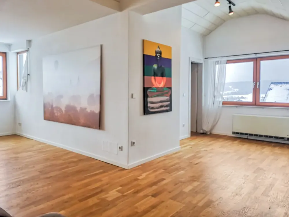 Stilvoll möblierte 3-Zimmer-Wohnung mit Weitblick über Waldenbuch