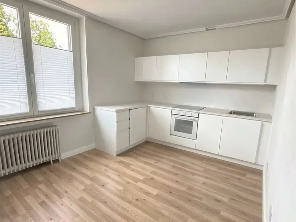 Großzügige 2-Zimmer Wohnung mit Balkon & Blick ins Grüne