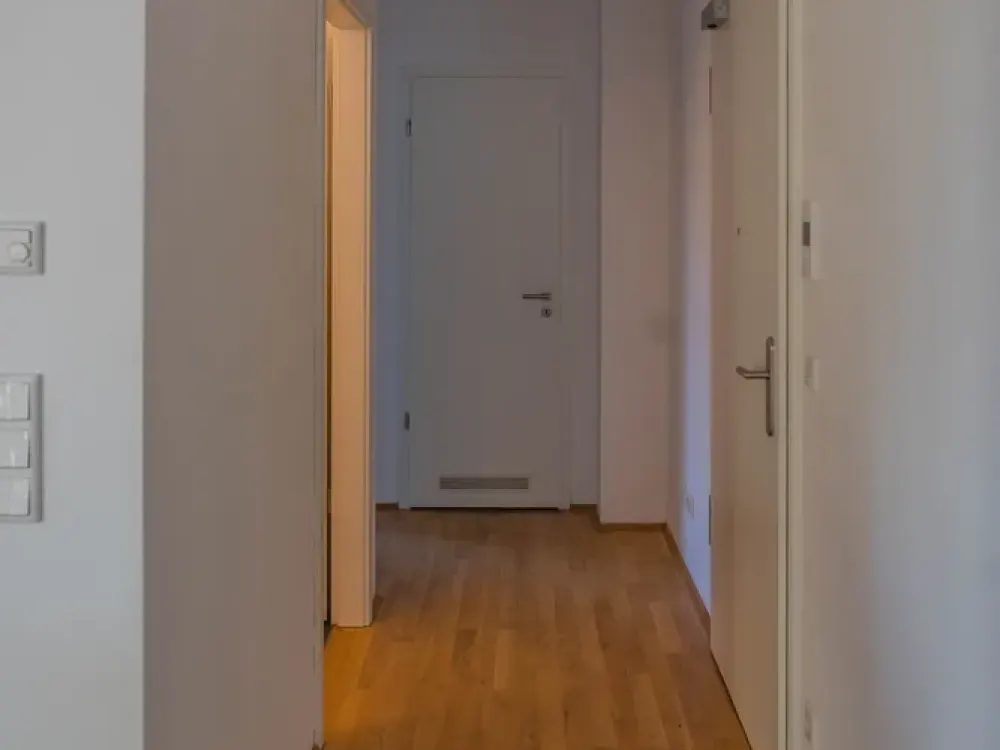 Schöne 3-Zimmer-Wohnung mit Einbauküche und Balkon in Altglienicke (Treptow), Berlin