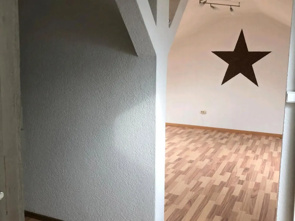 Ruhige 4 Zimmer Maisonette Wohnung 130qm zu vermieten