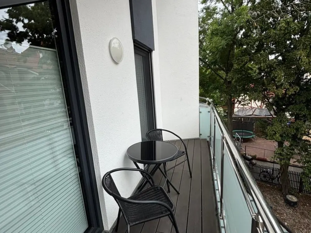 2-Zi. Neubau mit Balkon | Voll möbliert | Frankfurt-Bergen