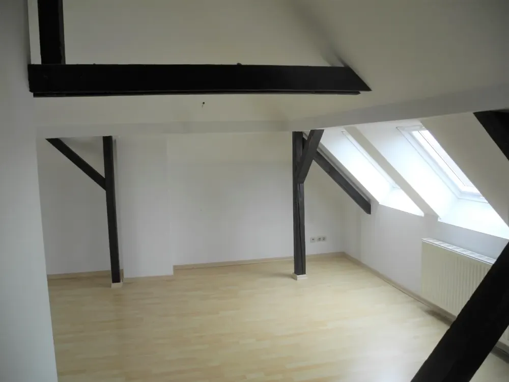 Gemütliche Dachgeschosswohnung am Leipziger Auenwald - mit EBK