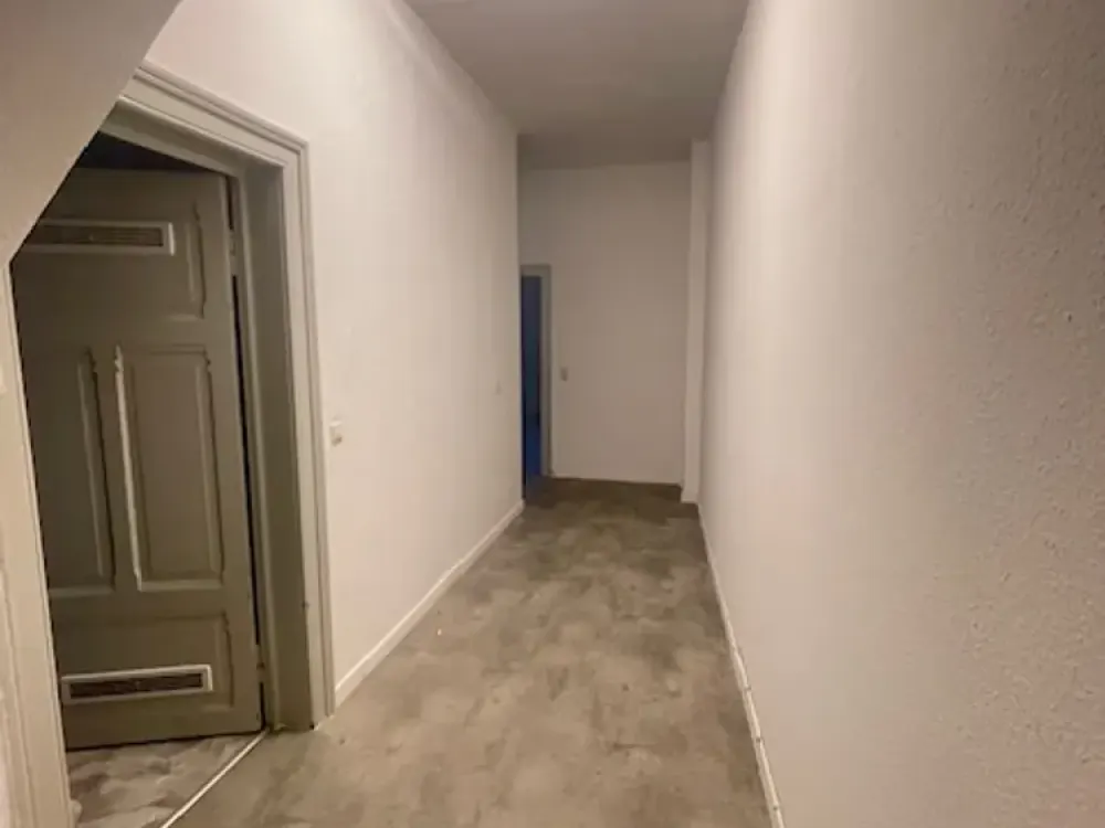 شقة مكونة من غرفتين مشرقة في موقع مركزي, Hannover-List!