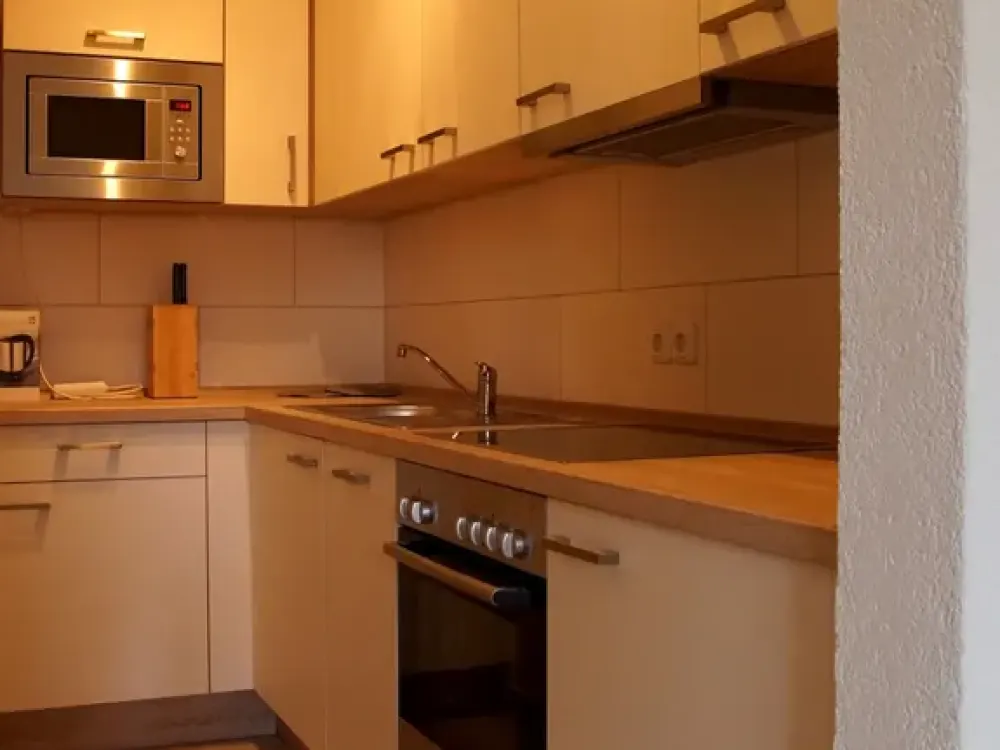 Möbliertes 1-Zimmer-Apartment, Top-Innenstadtlage & separate Küche