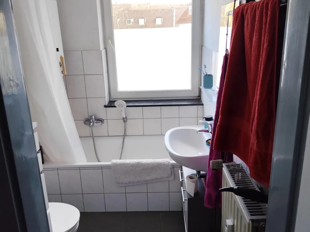 Sanierte 3-Zimmer Wohnung (78 m²) mit Balkon & EBK am Martinsplatz Kassel