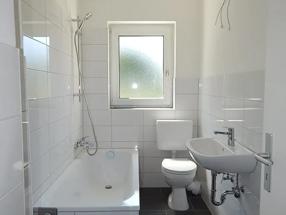Frisch renoviert: gemütliche 3-Zimmer-Wohnung mit Balkon