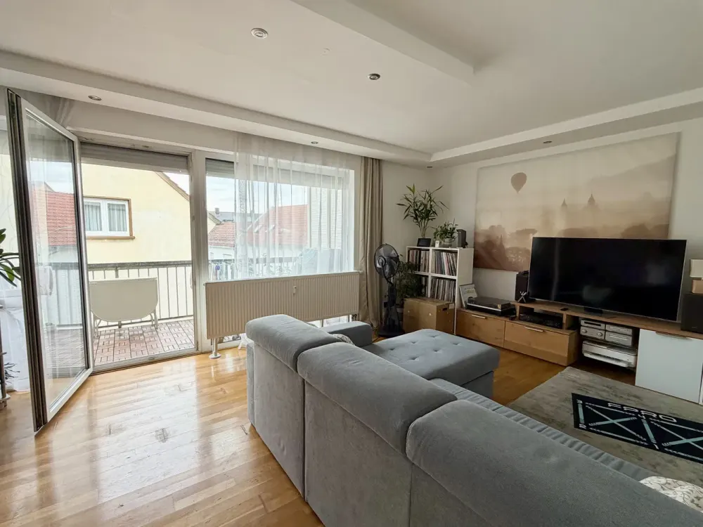 3-Zi. Wohnung mit Balkon in Frankfurt Fechenheim