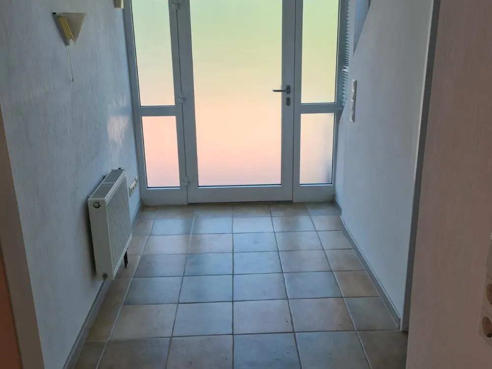 Schöne ruhige Wohnung mit Dachterrasse