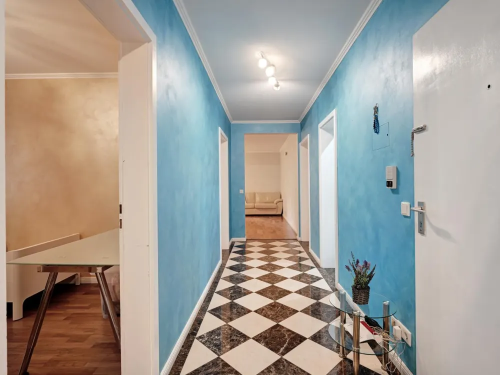 Hochwertige 4‑Zimmer‑Wohnung in der Pienzenauerstraße am Herzogpark, möbliert & befristet -