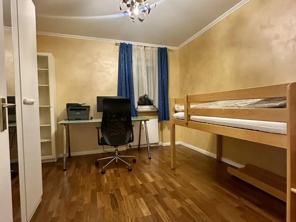 Hochwertige 4‑Zimmer‑Wohnung in der Pienzenauerstraße am Herzogpark, möbliert & befristet -