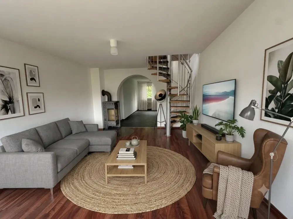 Exklusives 3,5-Zi.-Maisonette-Loft mit Dachstudio, Kamin & Whirlpool Wellnessbad