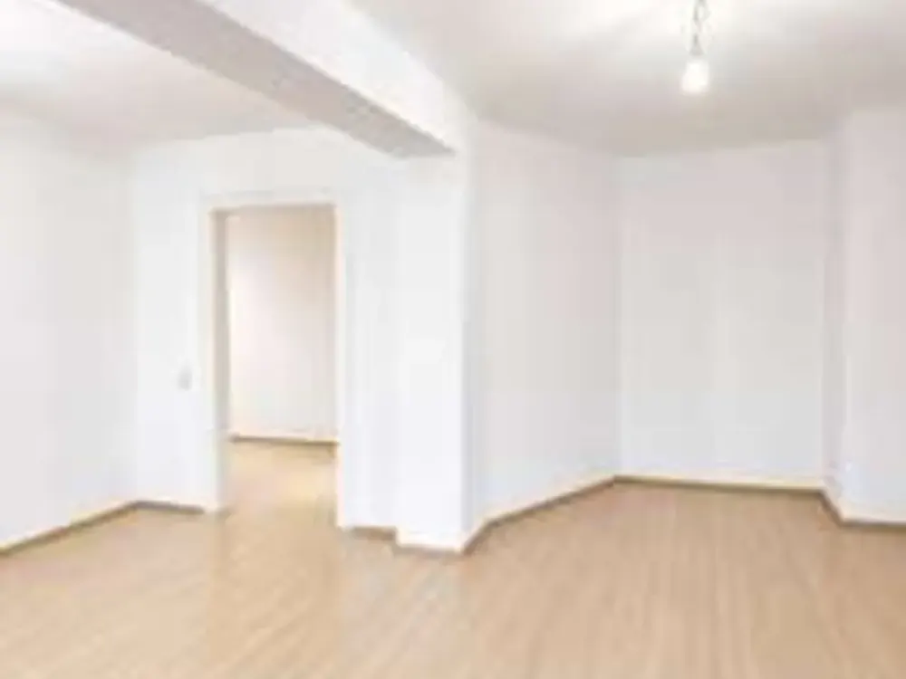 Schicke 3 Zi-Wohnung für Paar oder Junge Familie, MDR-Nähe, provisionsfrei !