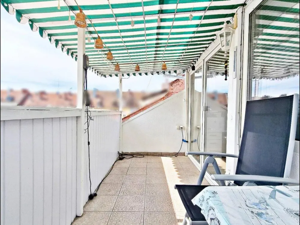 Raumwunder in der Südstadt | 4-Zimmer-DG-Wohnung | 3er WG-geeigne