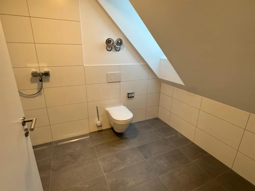 Möbliertes Studentenapartment | Neubau 2025 & Balkon | ab 1.11.26