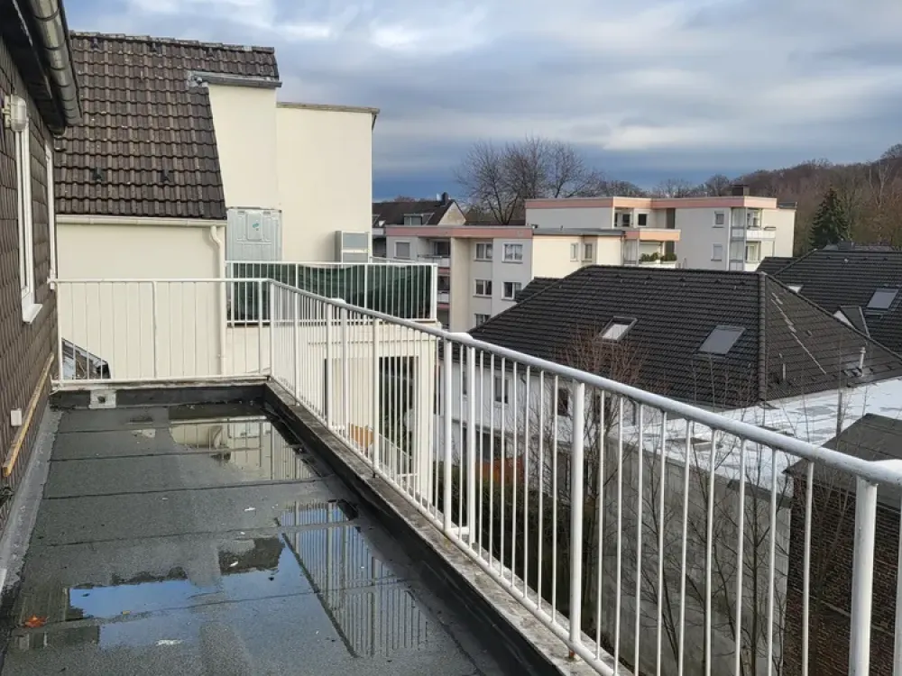 Sanierte 3 DG Zimmer Wohnung mit Balkon in Herne