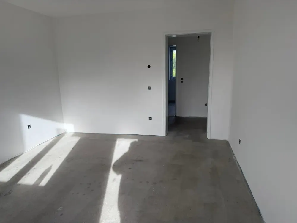 First Occupancy After Renovation - 2.5-Room Apartment with Balcony in Münster