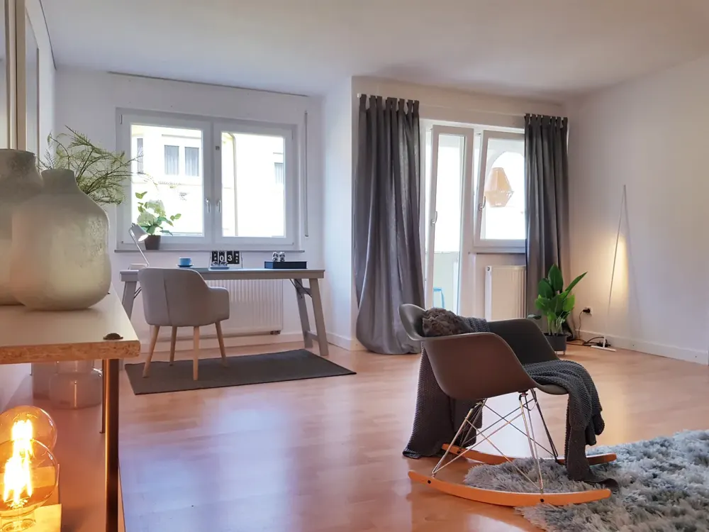 Helle großzügige 97qm-Wohnung in Stgt-West