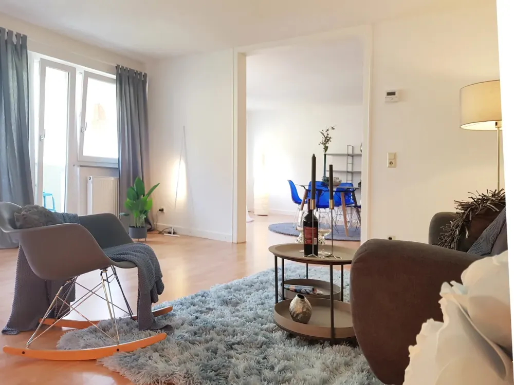 Helle großzügige 97qm-Wohnung in Stgt-West