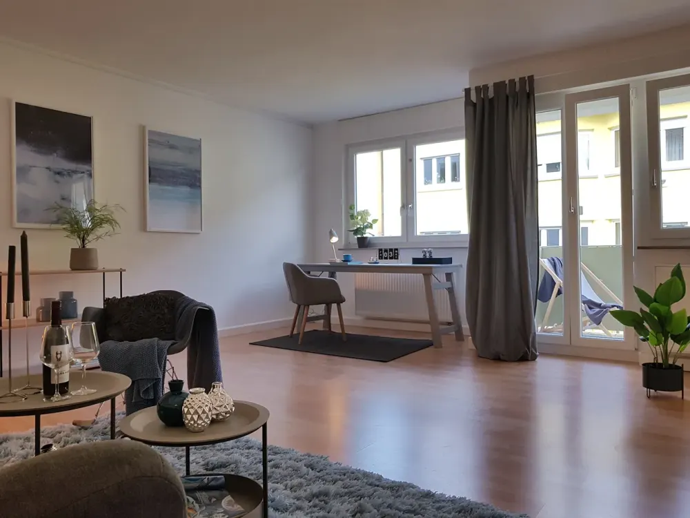 Helle großzügige 97qm-Wohnung in Stgt-West