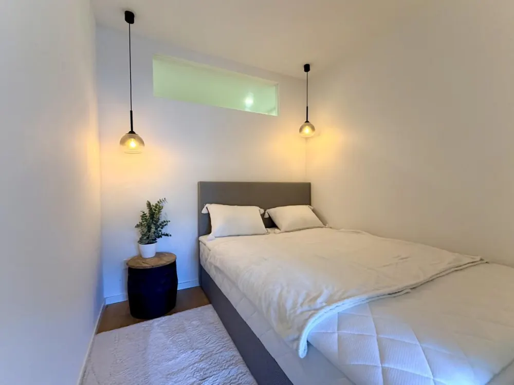 Stilvoll wohnen in Schwabing-West, Exklusive 1,5-Zimmer-Wohnung mit Sonnenterrasse