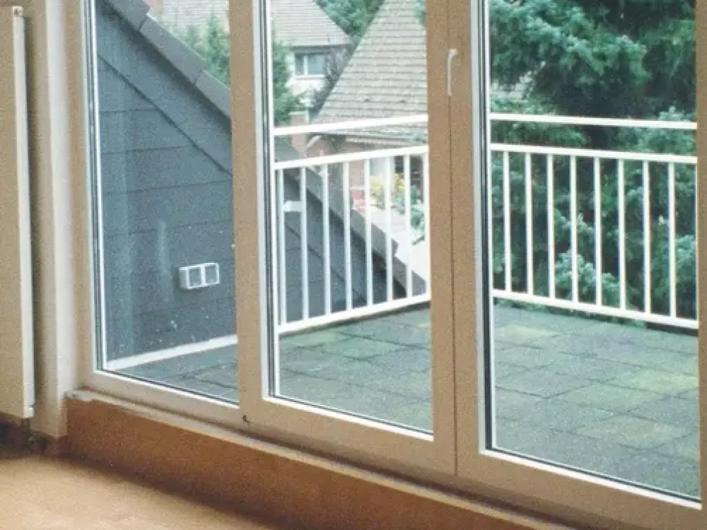 Loftartige Traum-Maissonette mit Balkon, 2 Bädern, großzügig geschnitten, ruhige Lage