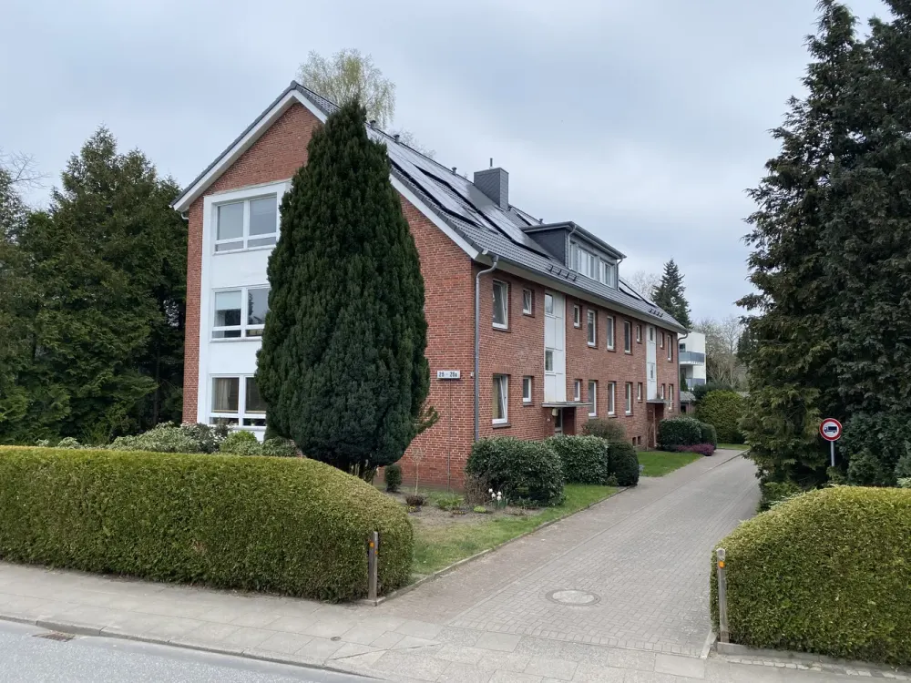 modernisierte, helle 2 Zi-Wohnung in Rahlstedt-Oldenfelde, kleine Wohnanlage, Villenstraße
