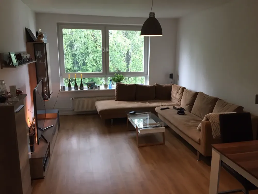 modernisierte, helle 2 Zi-Wohnung in Rahlstedt-Oldenfelde, kleine Wohnanlage, Villenstraße