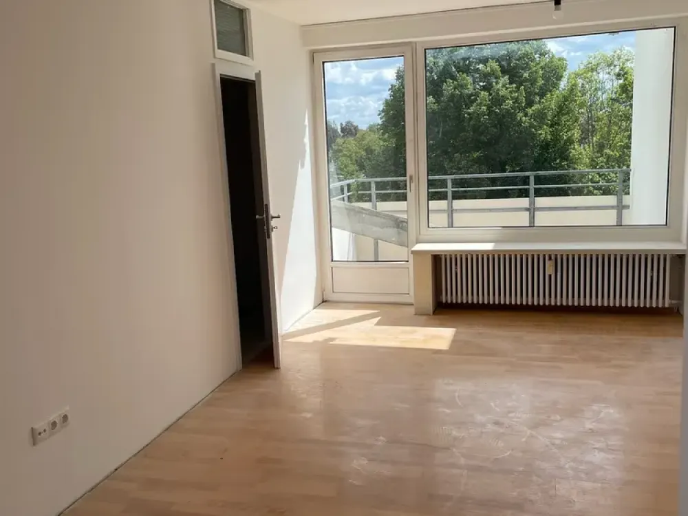 Gut geschnittene, helle 1-Zimmerwohnung in München-Solln