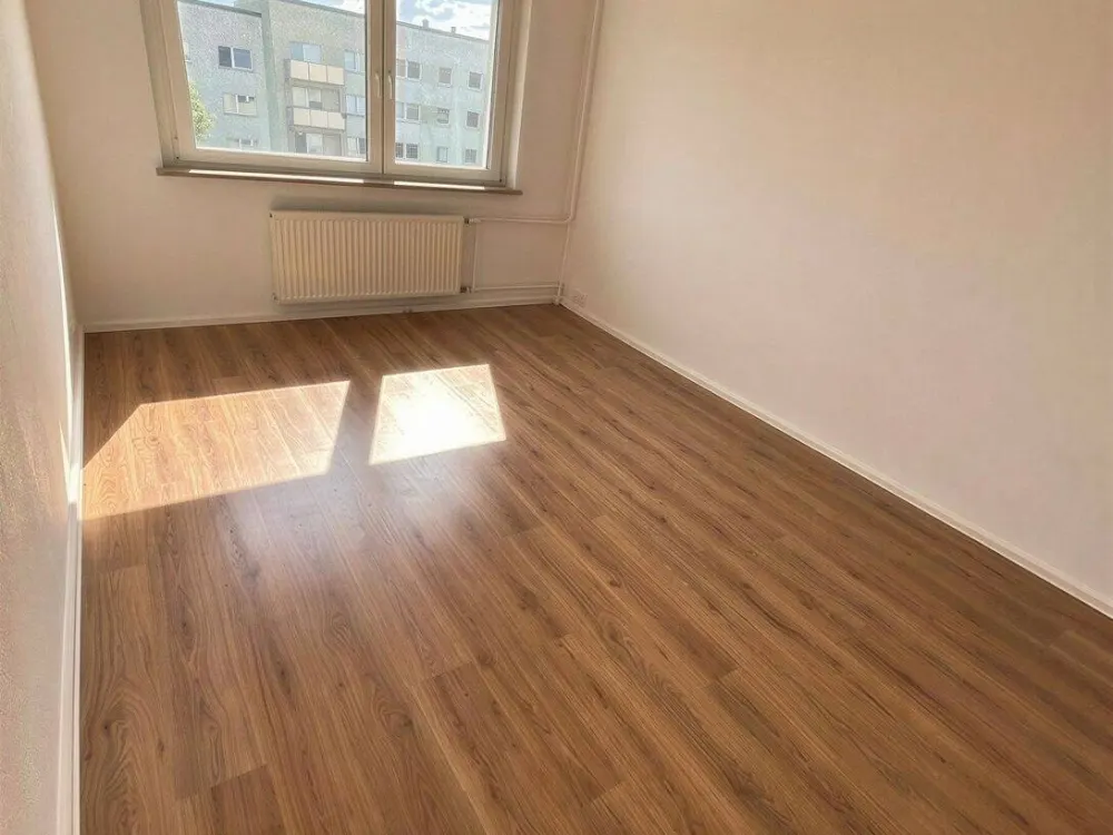 Frisch renovierte 1Raumwohnung im 5. Obergeschoss