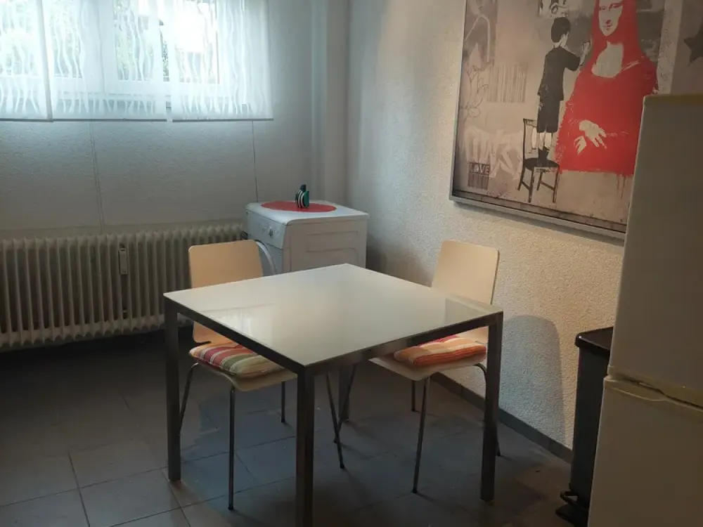 Wohnen mit Charakter: Möblierte Wohnung in Hofheim am Taunus für 2 Personen