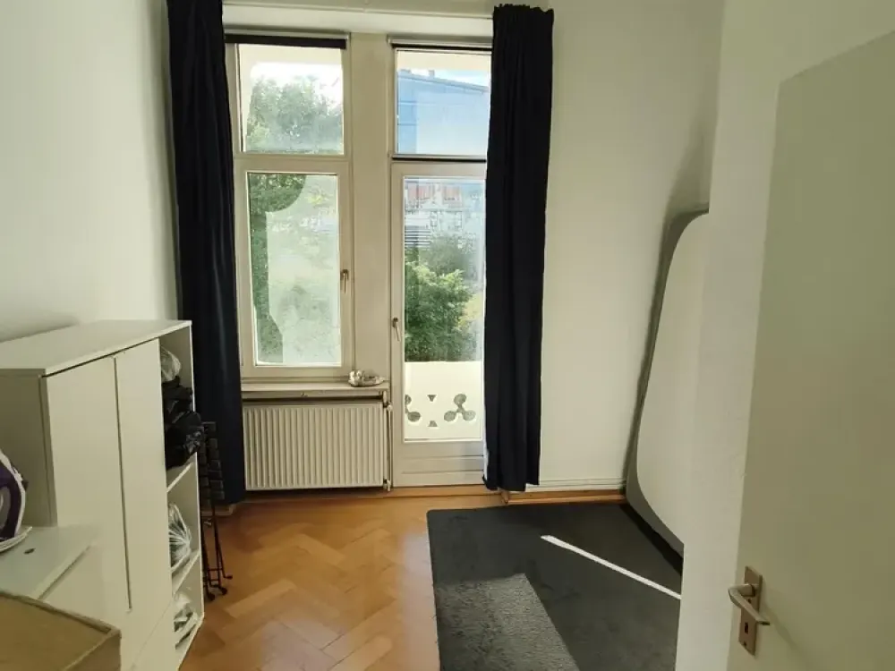 Living at Aegi: Beautiful 2-Room Apartment in a Central Location