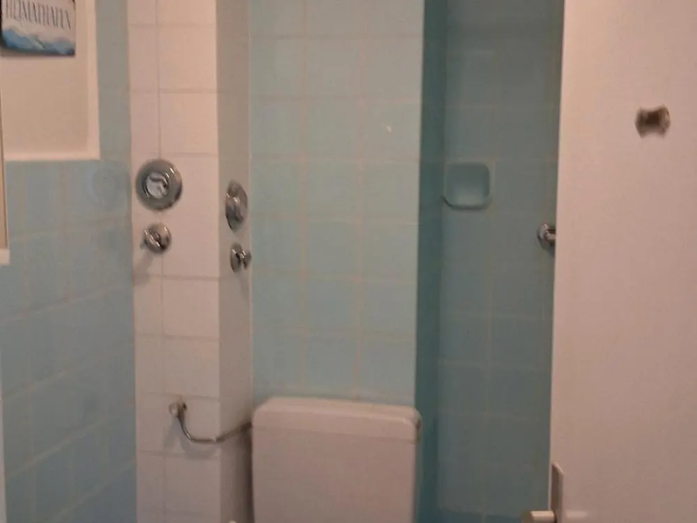Möblierte Dachgeschosswohnung in Othmarschen